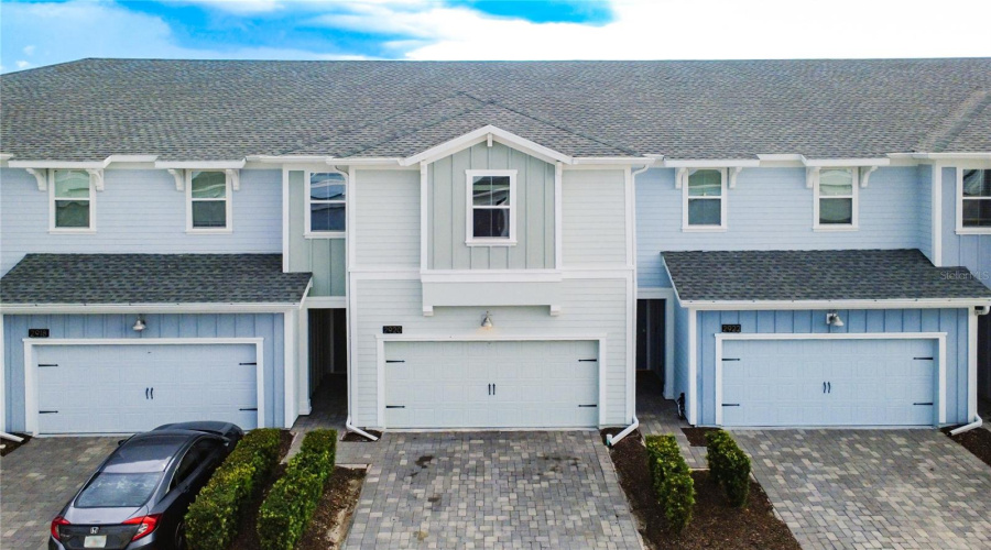 KISSIMMEE, Florida 34746, 4 Bedrooms Bedrooms, ,3 BathroomsBathrooms,Residential,For Sale,TITLE,0,MFRO6415903