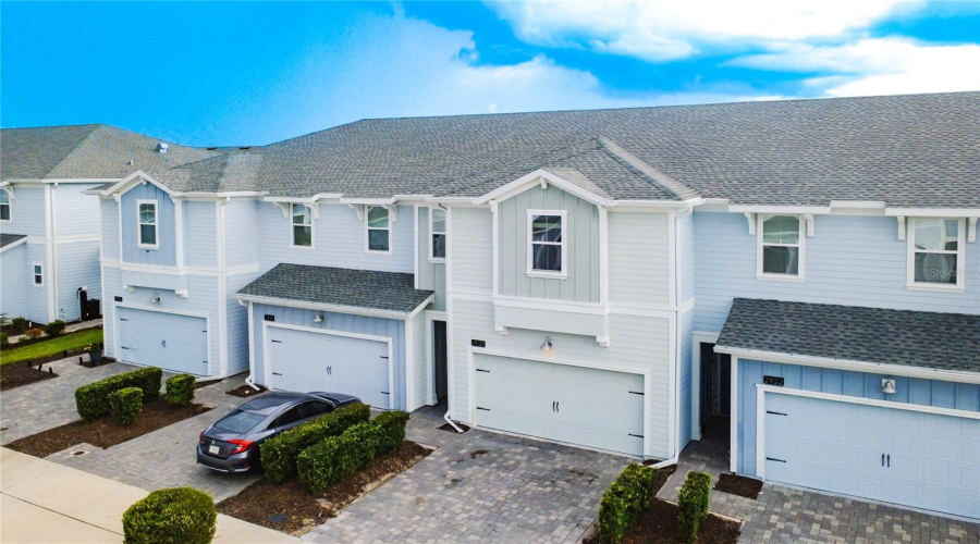 KISSIMMEE, Florida 34746, 4 Bedrooms Bedrooms, ,3 BathroomsBathrooms,Residential,For Sale,TITLE,0,MFRO6415903