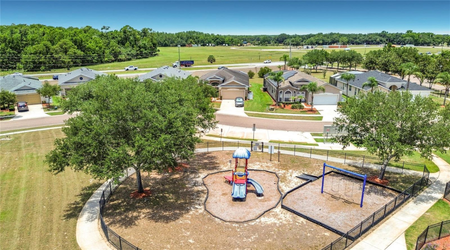 KISSIMMEE, Florida 34746, 4 Bedrooms Bedrooms, ,2 BathroomsBathrooms,Residential,For Sale,TOURMALINE,0,MFRTB8519437