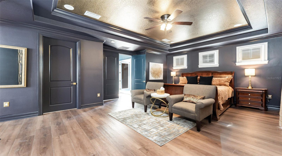 REUNION, Florida 34747, 5 Bedrooms Bedrooms, ,4 BathroomsBathrooms,Residential,For Sale,CASTLE PINES,0,MFRO6419019