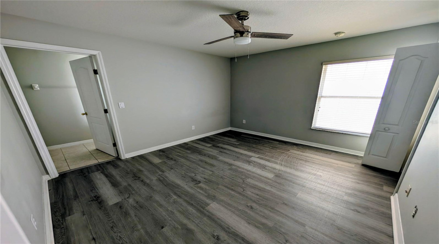 DAVENPORT, Florida 33896, 4 Bedrooms Bedrooms, ,3 BathroomsBathrooms,Residential,For Sale,HENLEY,0,MFRR4911497