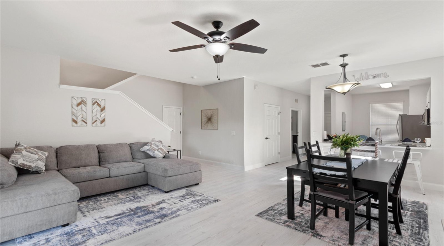 DAVENPORT, Florida 33897, 4 Bedrooms Bedrooms, ,3 BathroomsBathrooms,Residential,For Sale,CALABRIA,0,MFRO6419185
