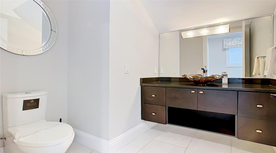 REUNION, Florida 34747, 6 Bedrooms Bedrooms, ,6 BathroomsBathrooms,Residential,For Sale,VALHALLA,0,MFRO6413186