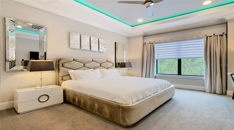 REUNION, Florida 34747, 6 Bedrooms Bedrooms, ,6 BathroomsBathrooms,Residential,For Sale,VALHALLA,0,MFRO6413186