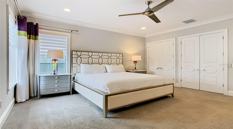 REUNION, Florida 34747, 6 Bedrooms Bedrooms, ,6 BathroomsBathrooms,Residential,For Sale,VALHALLA,0,MFRO6413186