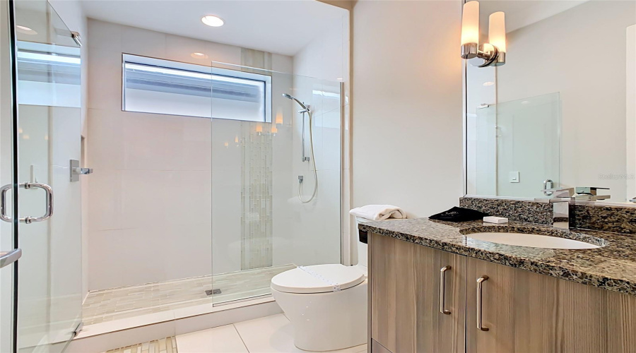 REUNION, Florida 34747, 6 Bedrooms Bedrooms, ,6 BathroomsBathrooms,Residential,For Sale,VALHALLA,0,MFRO6413186