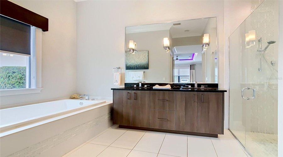 REUNION, Florida 34747, 6 Bedrooms Bedrooms, ,6 BathroomsBathrooms,Residential,For Sale,VALHALLA,0,MFRO6413186