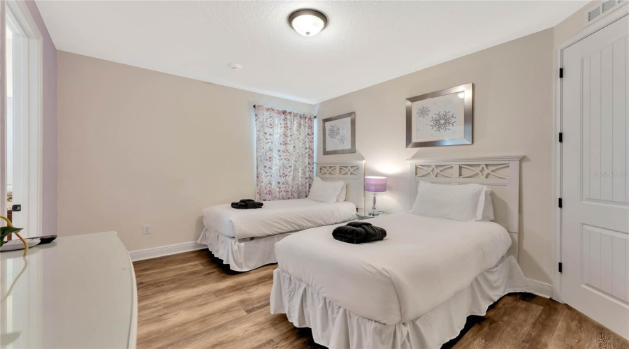 KISSIMMEE, Florida 34747, 10 Bedrooms Bedrooms, ,10 BathroomsBathrooms,Residential,For Sale,MARKER,0,MFRO6418018