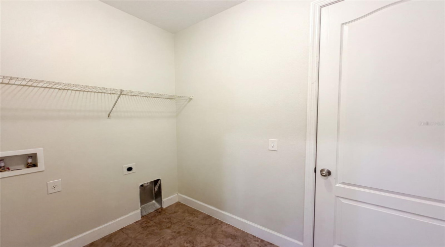 DAVENPORT, Florida 33837, 4 Bedrooms Bedrooms, ,2 BathroomsBathrooms,Residential,For Sale,BUCHANNAN,0,MFRO6419253