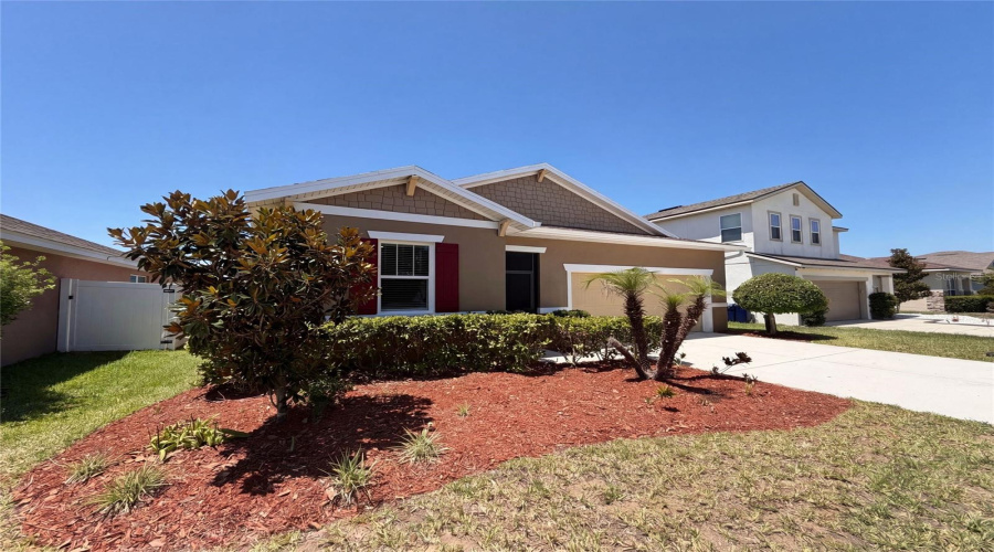 DAVENPORT, Florida 33837, 4 Bedrooms Bedrooms, ,2 BathroomsBathrooms,Residential,For Sale,BUCHANNAN,0,MFRO6419253