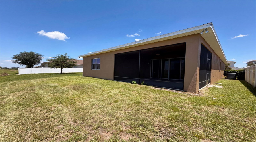DAVENPORT, Florida 33837, 4 Bedrooms Bedrooms, ,2 BathroomsBathrooms,Residential,For Sale,BUCHANNAN,0,MFRO6419253