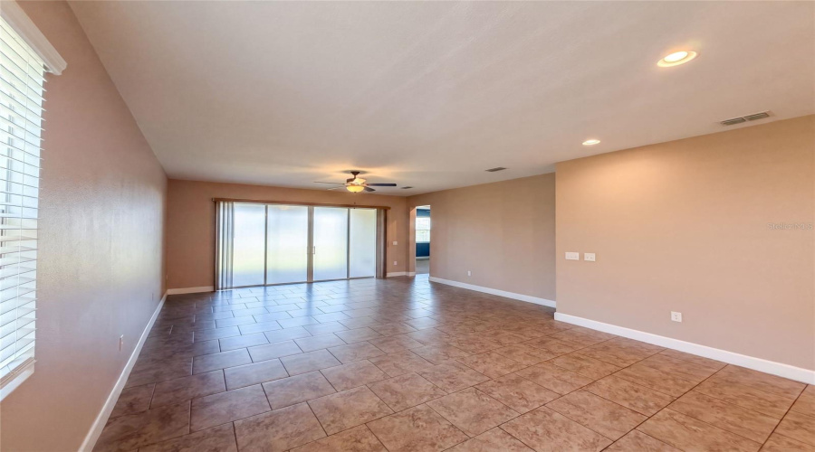 DAVENPORT, Florida 33837, 4 Bedrooms Bedrooms, ,2 BathroomsBathrooms,Residential,For Sale,BUCHANNAN,0,MFRO6419253