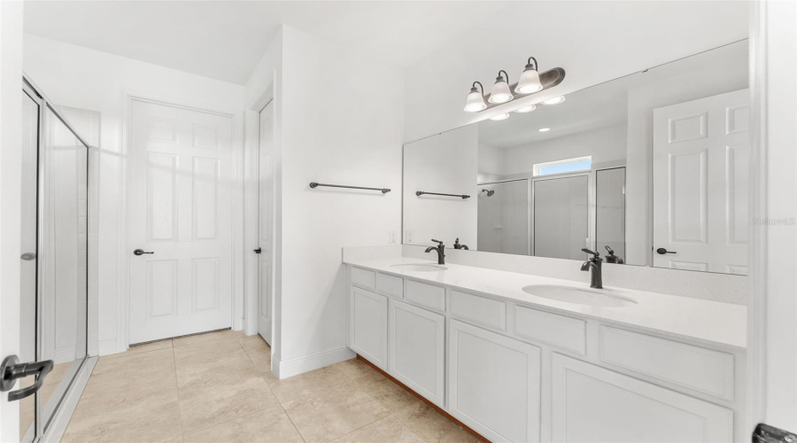 Primary bath