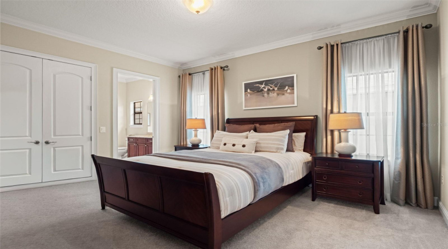 Upstairs Bedroom 4