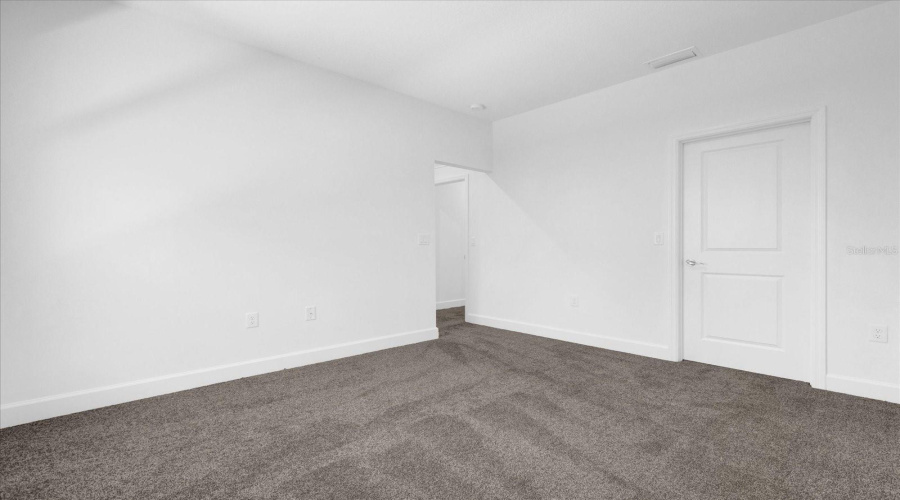 DAVENPORT, Florida 33896, 4 Bedrooms Bedrooms, ,4 BathroomsBathrooms,Residential,For Sale,LAKE SHORE,0,MFRO6252082