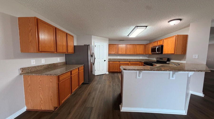 DAVENPORT, Florida 33897, 3 Bedrooms Bedrooms, ,2 BathroomsBathrooms,Residential,For Sale,RONA,0,MFRP4939136