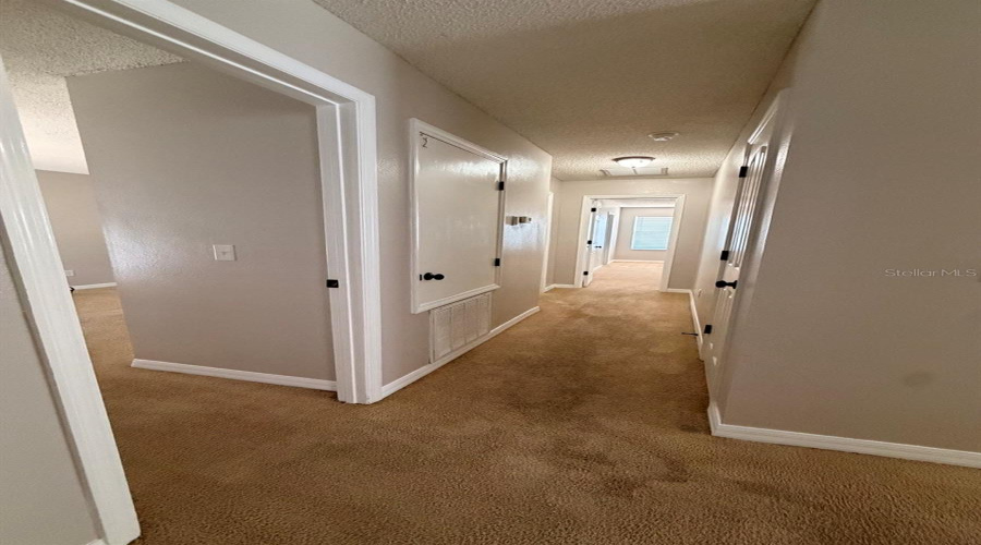 DAVENPORT, Florida 33897, 3 Bedrooms Bedrooms, ,2 BathroomsBathrooms,Residential,For Sale,RONA,0,MFRP4939136