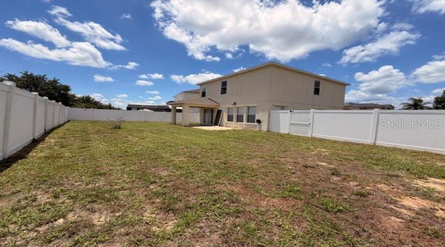 DAVENPORT, Florida 33897, 3 Bedrooms Bedrooms, ,2 BathroomsBathrooms,Residential,For Sale,RONA,0,MFRP4939136