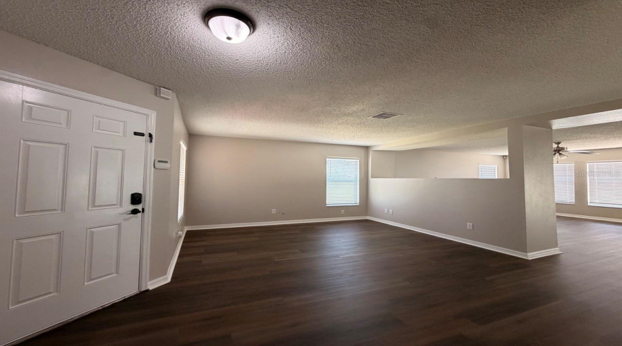 DAVENPORT, Florida 33897, 3 Bedrooms Bedrooms, ,2 BathroomsBathrooms,Residential,For Sale,RONA,0,MFRP4939136
