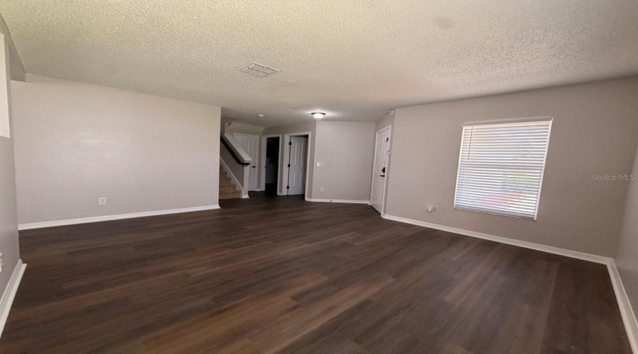 DAVENPORT, Florida 33897, 3 Bedrooms Bedrooms, ,2 BathroomsBathrooms,Residential,For Sale,RONA,0,MFRP4939136