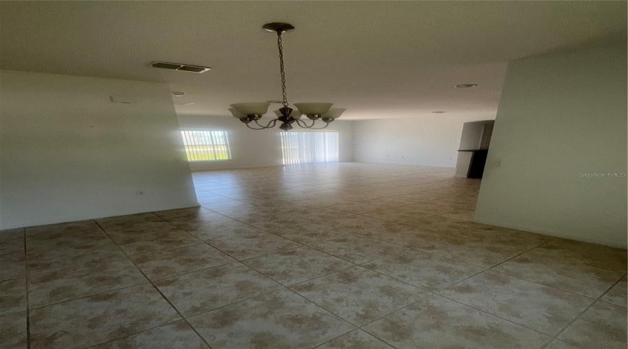 KISSIMMEE, Florida 34746, 3 Bedrooms Bedrooms, ,2 BathroomsBathrooms,Residential,For Sale,YACHT CLUB,0,MFRO6417472