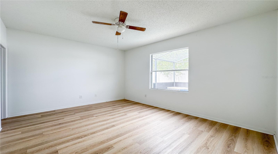 DAVENPORT, Florida 33837, 5 Bedrooms Bedrooms, ,3 BathroomsBathrooms,Residential,For Sale,SUNSET VIEW,0,MFRO6417315