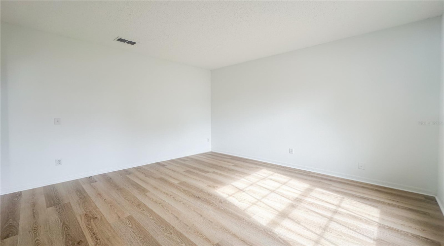 DAVENPORT, Florida 33837, 5 Bedrooms Bedrooms, ,3 BathroomsBathrooms,Residential,For Sale,SUNSET VIEW,0,MFRO6417315