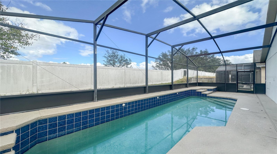 DAVENPORT, Florida 33837, 5 Bedrooms Bedrooms, ,3 BathroomsBathrooms,Residential,For Sale,SUNSET VIEW,0,MFRO6417315