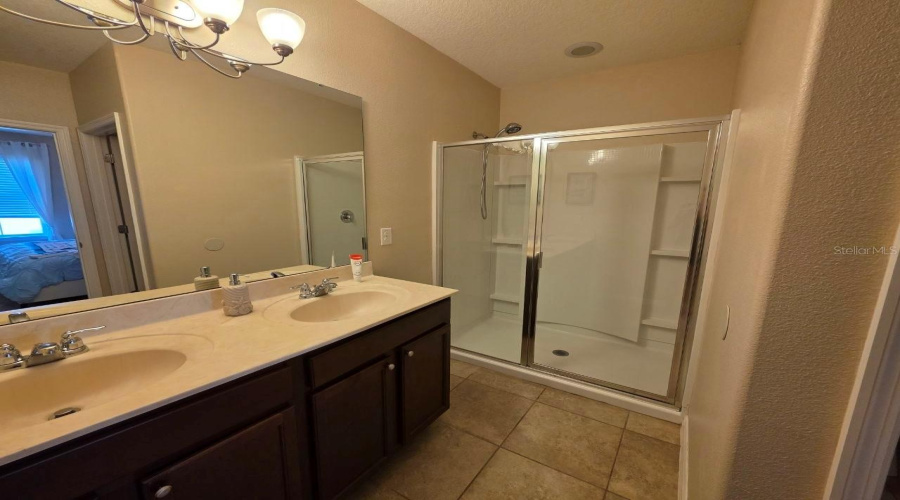 DAVENPORT, Florida 33837, 4 Bedrooms Bedrooms, ,3 BathroomsBathrooms,Residential,For Sale,TERRASONESTA,0,MFRA4697815