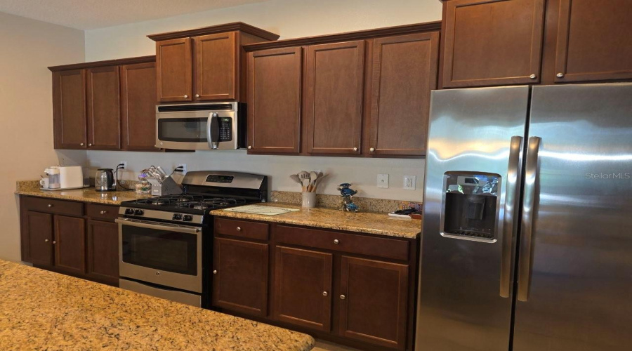 DAVENPORT, Florida 33837, 4 Bedrooms Bedrooms, ,3 BathroomsBathrooms,Residential,For Sale,TERRASONESTA,0,MFRA4697815