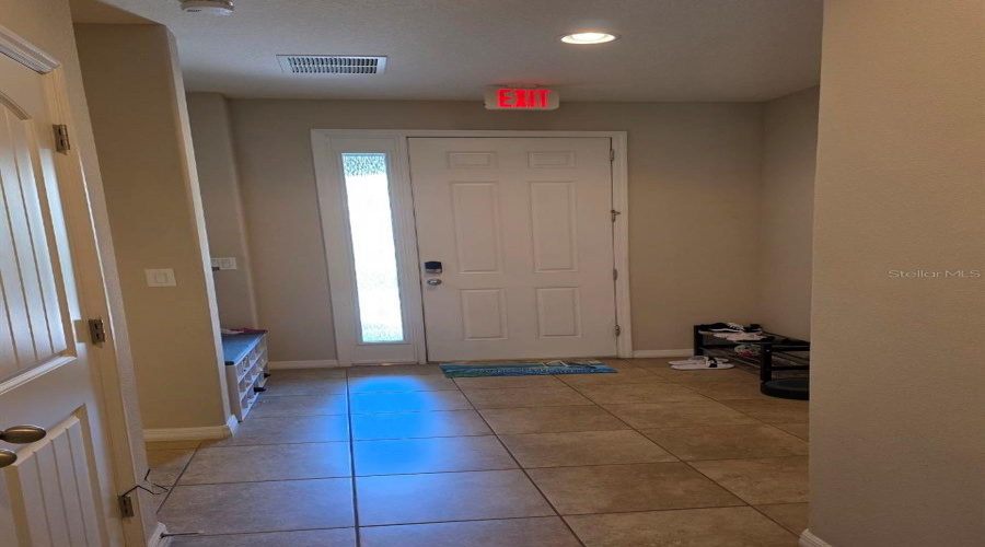 DAVENPORT, Florida 33837, 4 Bedrooms Bedrooms, ,3 BathroomsBathrooms,Residential,For Sale,TERRASONESTA,0,MFRA4697815