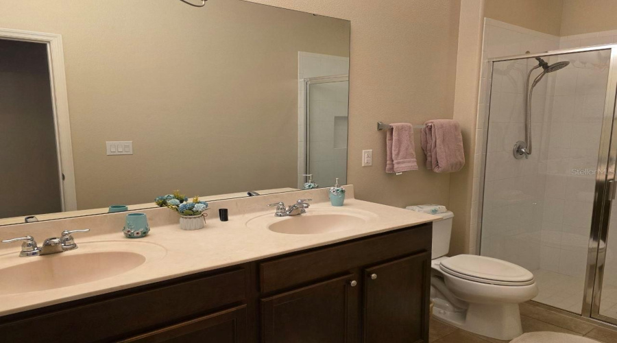 DAVENPORT, Florida 33837, 4 Bedrooms Bedrooms, ,3 BathroomsBathrooms,Residential,For Sale,TERRASONESTA,0,MFRA4697815