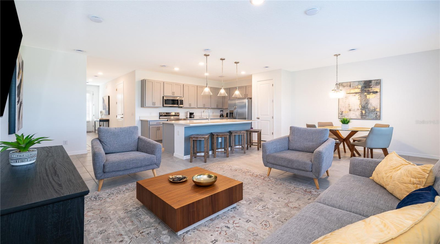 DAVENPORT, Florida 33896, 3 Bedrooms Bedrooms, ,2 BathroomsBathrooms,Residential,For Sale,LONGBOAT,0,MFRS5152080