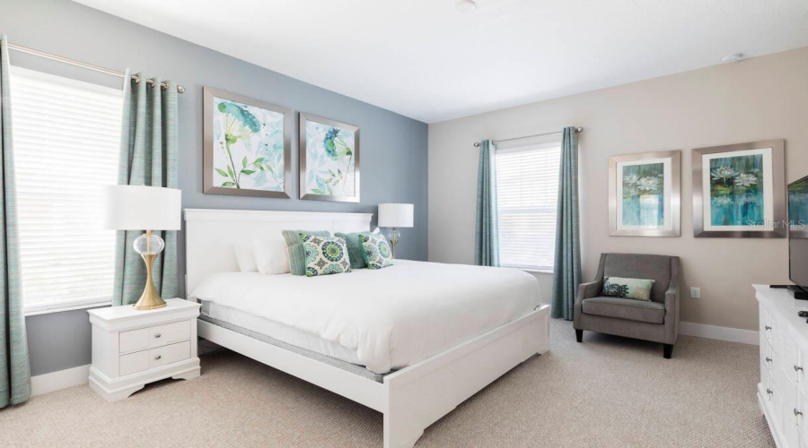 KISSIMMEE, Florida 34747, 5 Bedrooms Bedrooms, ,6 BathroomsBathrooms,Residential,For Sale,SUNVILLE,0,MFRO6419331