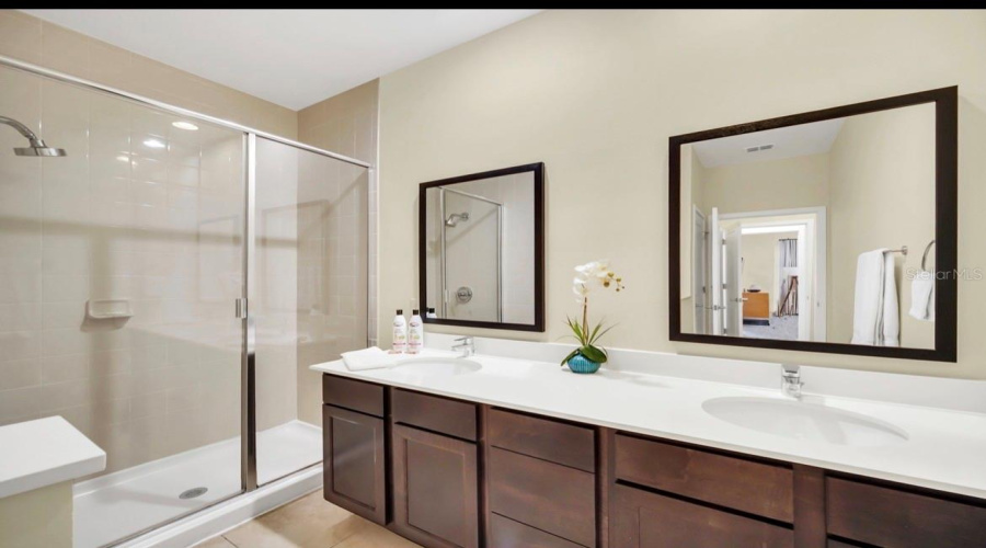 KISSIMMEE, Florida 34746, 2 Bedrooms Bedrooms, ,2 BathroomsBathrooms,Residential,For Sale,CORVETTE,0,MFRS5151766