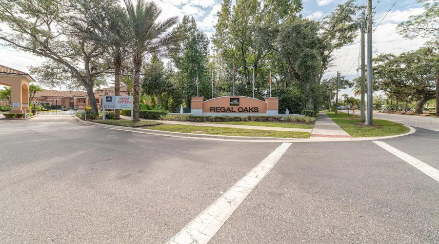 KISSIMMEE, Florida 34746, 2 Bedrooms Bedrooms, ,2 BathroomsBathrooms,Residential,For Sale,CORVETTE,0,MFRS5151766