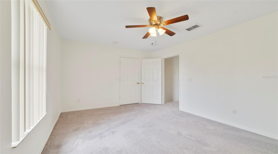 KISSIMMEE, Florida 34746, 4 Bedrooms Bedrooms, ,2 BathroomsBathrooms,Residential,For Sale,EAGLE CANYON,0,MFRO6419219