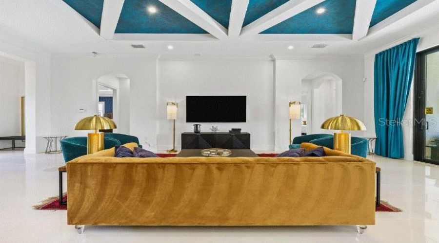 REUNION, Florida 34747, 5 Bedrooms Bedrooms, ,4 BathroomsBathrooms,Residential,For Sale,RADIANT,0,MFRO6419266