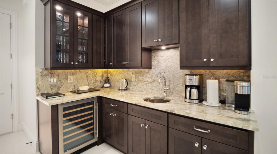REUNION, Florida 34747, 5 Bedrooms Bedrooms, ,4 BathroomsBathrooms,Residential,For Sale,RADIANT,0,MFRO6419266
