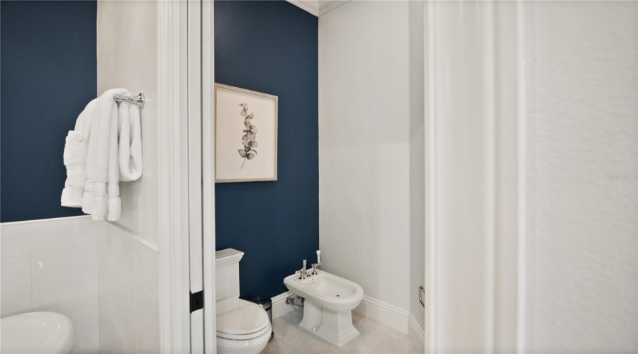 REUNION, Florida 34747, 5 Bedrooms Bedrooms, ,4 BathroomsBathrooms,Residential,For Sale,RADIANT,0,MFRO6419266