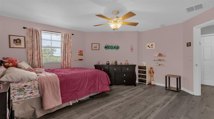 ORLANDO, Florida 32836, 3 Bedrooms Bedrooms, ,2 BathroomsBathrooms,Residential,For Sale,FALLSGROVE,0,MFRO6419584