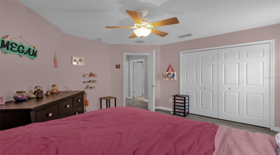ORLANDO, Florida 32836, 3 Bedrooms Bedrooms, ,2 BathroomsBathrooms,Residential,For Sale,FALLSGROVE,0,MFRO6419584