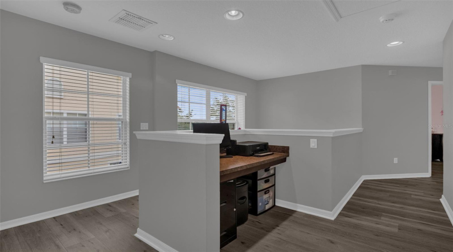 ORLANDO, Florida 32836, 3 Bedrooms Bedrooms, ,2 BathroomsBathrooms,Residential,For Sale,FALLSGROVE,0,MFRO6419584