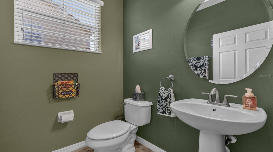 ORLANDO, Florida 32836, 3 Bedrooms Bedrooms, ,2 BathroomsBathrooms,Residential,For Sale,FALLSGROVE,0,MFRO6419584