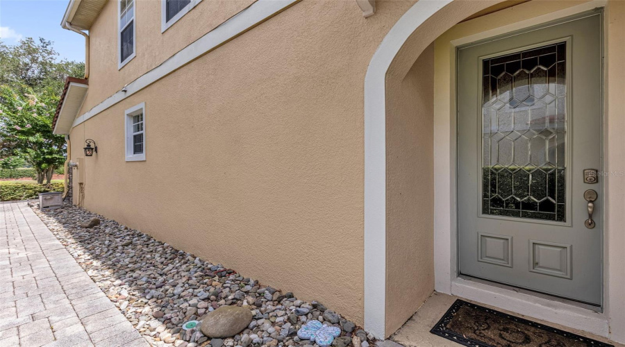 ORLANDO, Florida 32836, 3 Bedrooms Bedrooms, ,2 BathroomsBathrooms,Residential,For Sale,FALLSGROVE,0,MFRO6419584