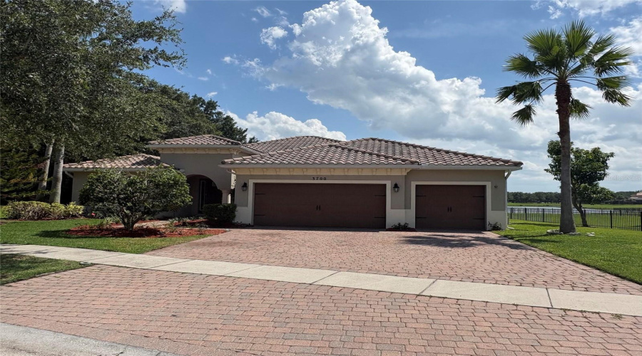 KISSIMMEE, Florida 34746, 3 Bedrooms Bedrooms, ,3 BathroomsBathrooms,Residential,For Sale,PARADISO,0,MFRO6419599