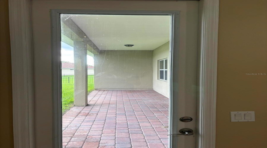 KISSIMMEE, Florida 34746, 4 Bedrooms Bedrooms, ,3 BathroomsBathrooms,Residential,For Sale,PARADISO,0,MFRO6419599