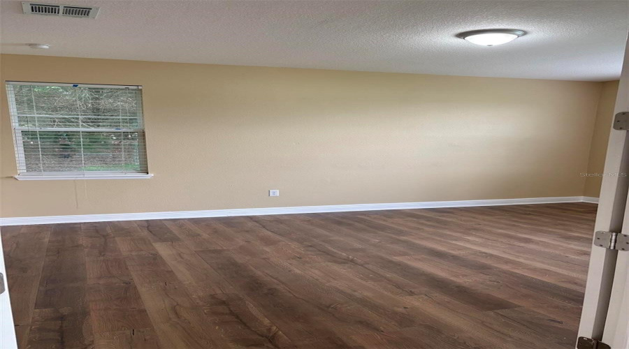 KISSIMMEE, Florida 34746, 4 Bedrooms Bedrooms, ,3 BathroomsBathrooms,Residential,For Sale,PARADISO,0,MFRO6419599