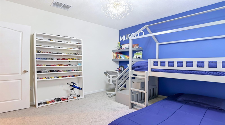DAVENPORT, Florida 33837, 5 Bedrooms Bedrooms, ,3 BathroomsBathrooms,Residential,For Sale,CASCADES,0,MFRO6418576