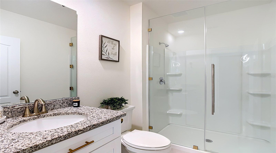 DAVENPORT, Florida 33837, 5 Bedrooms Bedrooms, ,3 BathroomsBathrooms,Residential,For Sale,CASCADES,0,MFRO6418576